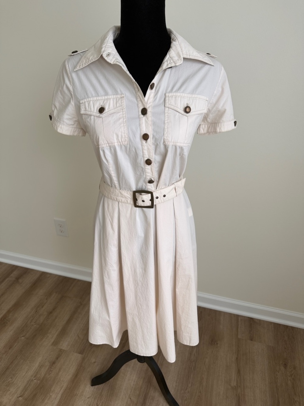 Women’s dress